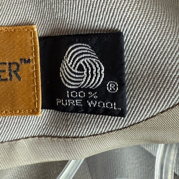 Classiques Entier Tan 100% Wool Tailored Blazer Petite Size L - Picture 9 of 12